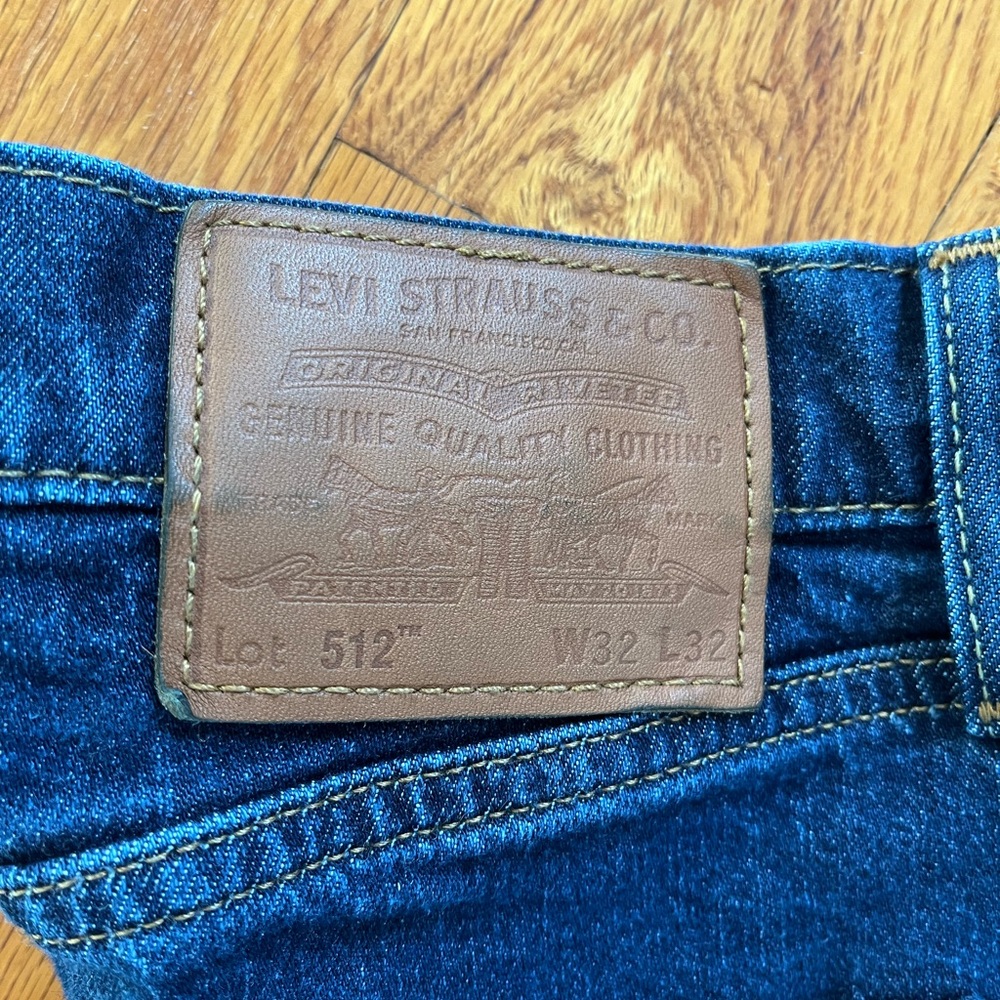 2/$30 - Levi’s Blue Denim Jeans - Picture 5 of 6